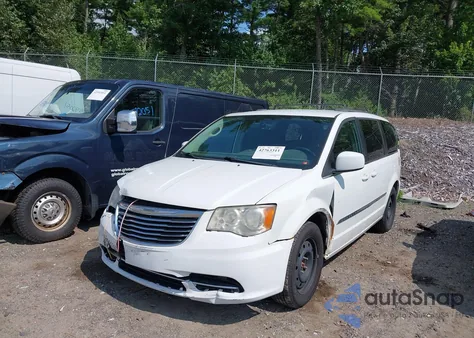 2014 Chrysler Town & Country Touring z USA, uszkodzony, nr VIN 2C4RC1BG5ER132134